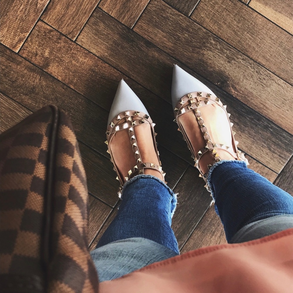 Authentic Valentino Rockstud Flats